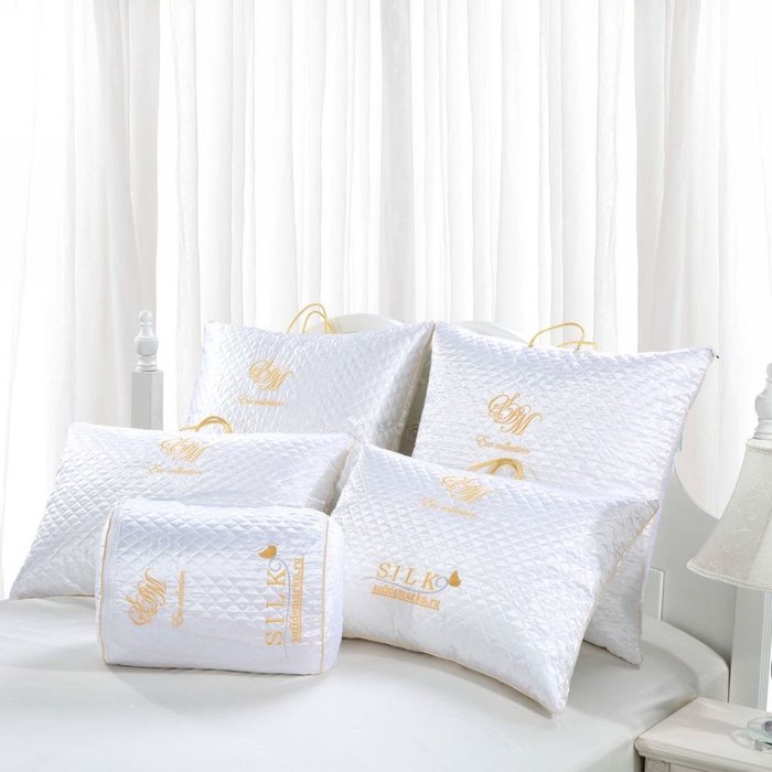 Одеяло Silk 195х215 белого цвета - купить Одеяла по цене 16996.0