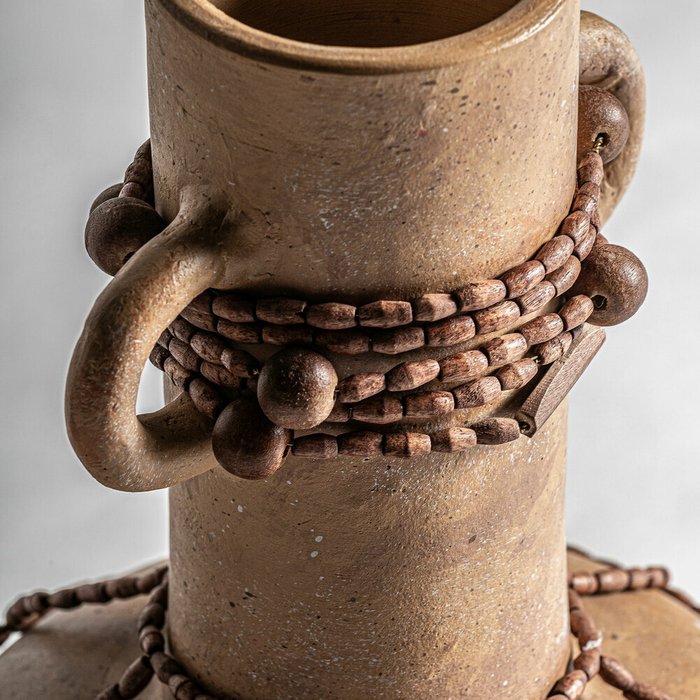 Ваза Adib 42 бежевого цвета - купить Вазы  по цене 23990