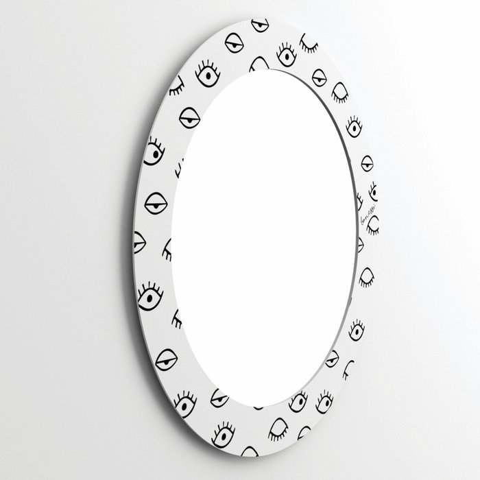 Настенное зеркало Look at me в раме с минималистическим принтом - купить Настенные зеркала по цене 9900.0