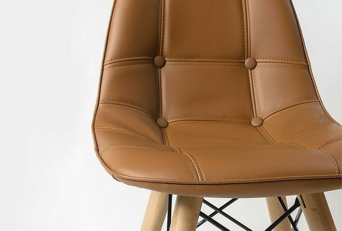 Стул Ирвинг коричневого цвета  - купить Обеденные стулья по цене 15810.0