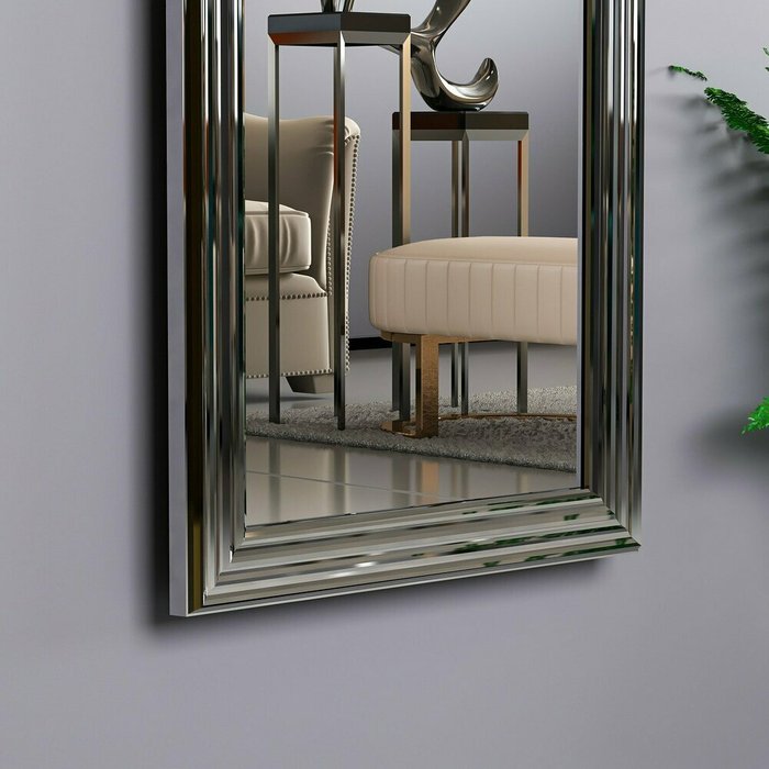Настенное зеркало Decor 40х105 серебряного цвета - лучшие Настенные зеркала в INMYROOM