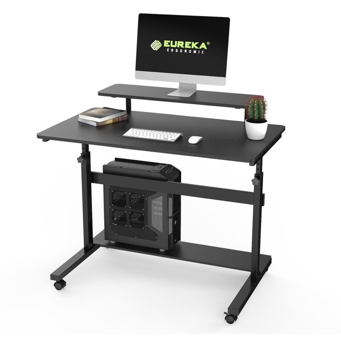 Компьютерный стол  черного цвета с регулировкой высоты  - купить Письменные столы по цене 16990.0