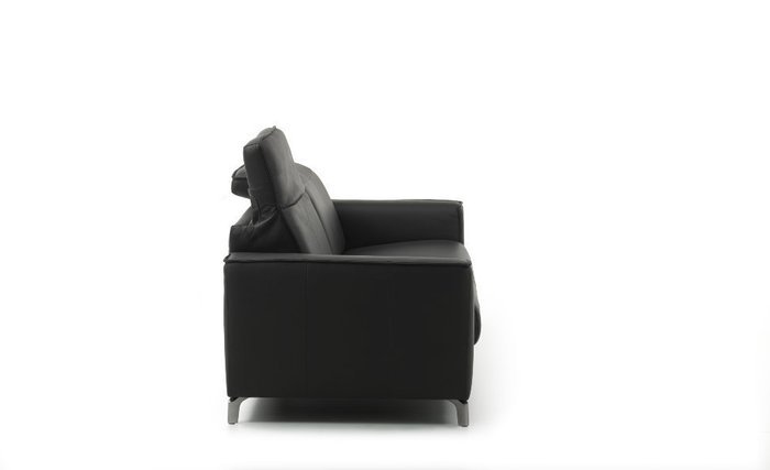 Диван Triton черного цвета - купить Прямые диваны по цене 246510.0