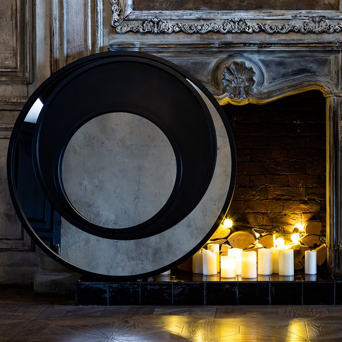 Настенное зеркало Астралис черного цвета - лучшие Настенные зеркала в INMYROOM