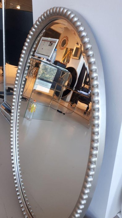 Настенное зеркало Глостер в серебристой раме - лучшие Настенные зеркала в INMYROOM