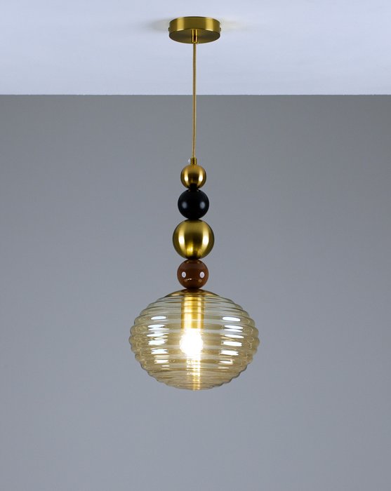 Светильник подвесной Arti с янтарным плафоном  - лучшие Подвесные светильники в INMYROOM