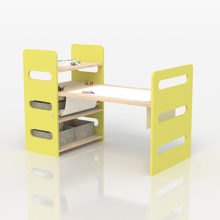 Стол для творчества желтого цвета