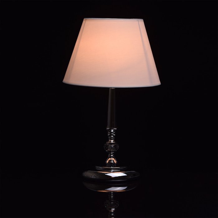 Настольная лампа Аврора с белым абажуром  - купить Настольные лампы по цене 7370.0