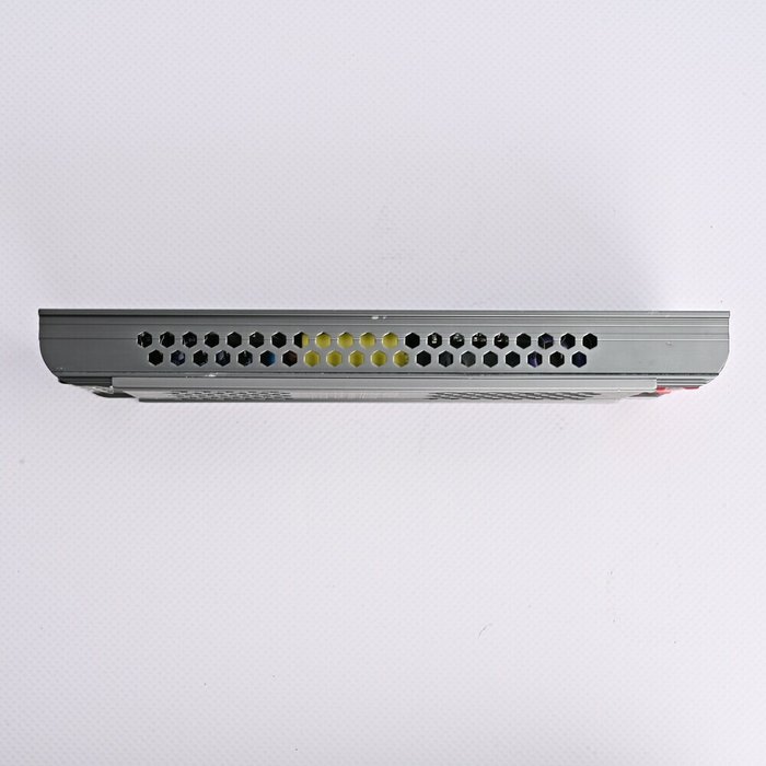 Блок питания Imperiumloft 12V 200W BLKB12V - купить Блоки питания треки по цене 980.0 Блок питания Imperiumloft 12V 200W BLKB12V - купить Блоки питания треки по цене 980.0