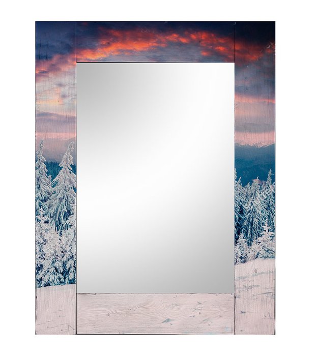 Настенное зеркало Зима в раме из натурального дерева 55х55
