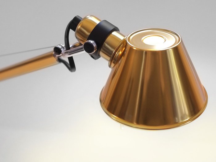 Настольная лампа Artemide TOLOMEO Micro Gold  - купить Рабочие лампы по цене 36540.0