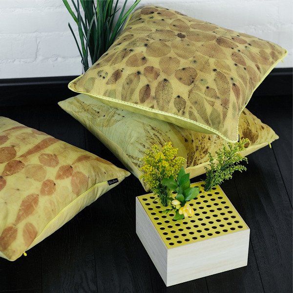 Подушка "Мидельт" - купить Декоративные подушки по цене 2500.0