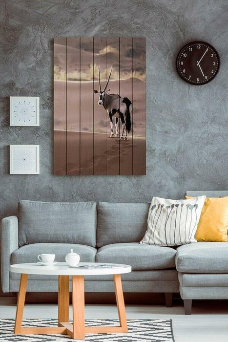 Картина на дереве Антилопа в пустыне 40х60 см - купить Картины по цене 6990.0