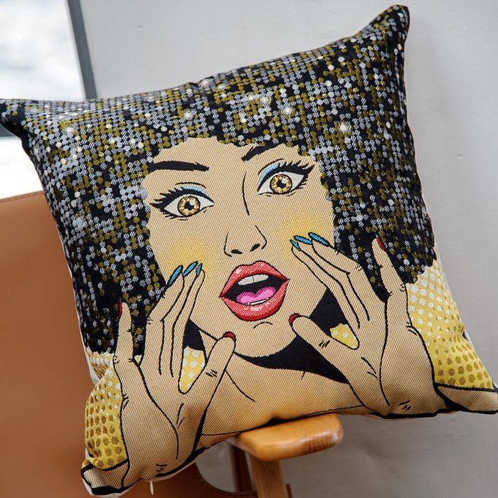 Арт-подушка Рианна со съемным чехлом  - купить Декоративные подушки по цене 3000.0