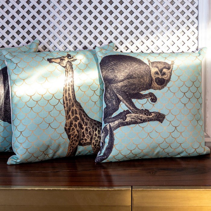 Интерьерная подушка Самая красивая бирюзового цвета - купить Декоративные подушки по цене 2000.0
