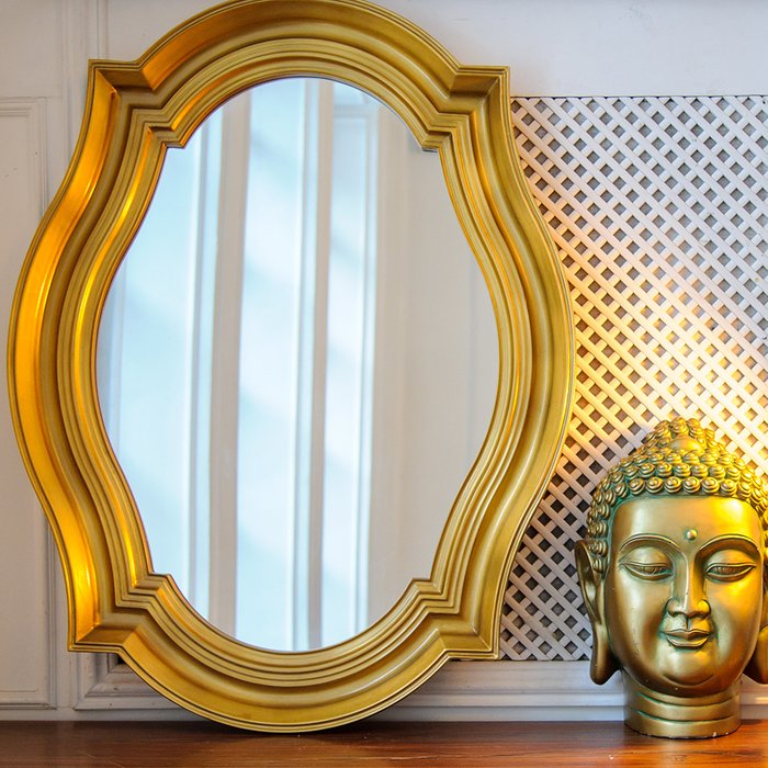 Настенное зеркало Камео Голд золотого цвета  - купить Настенные зеркала по цене 38000.0