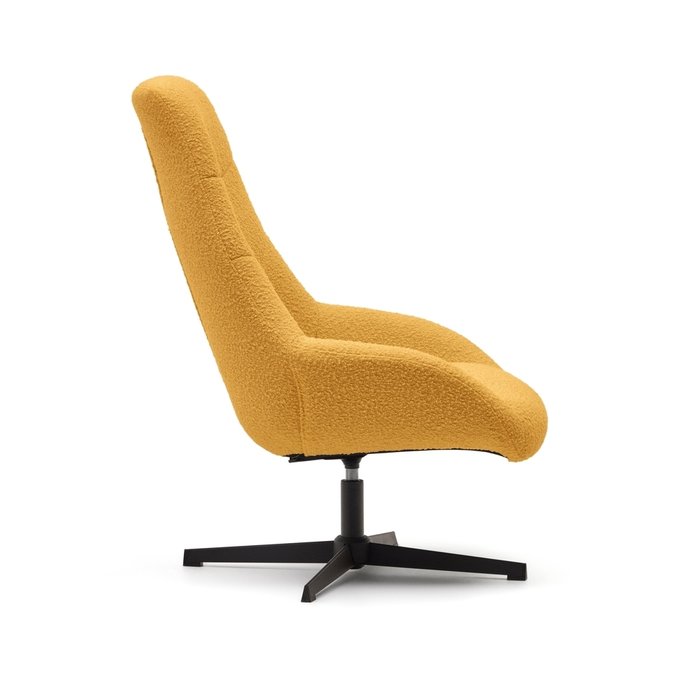 Вращающееся кресло Celida горчичного цвета - купить Интерьерные кресла по цене 83990.0
