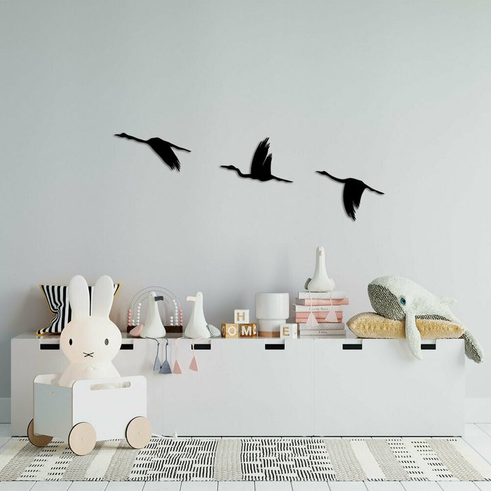 Настенный декор Лебеди 65x18 черного цвета - купить Декор стен по цене 3448.0