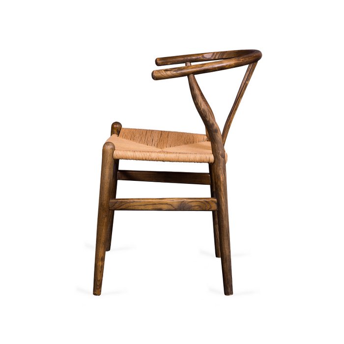 Стул Wishbone коричневого цвета - лучшие Обеденные стулья в INMYROOM