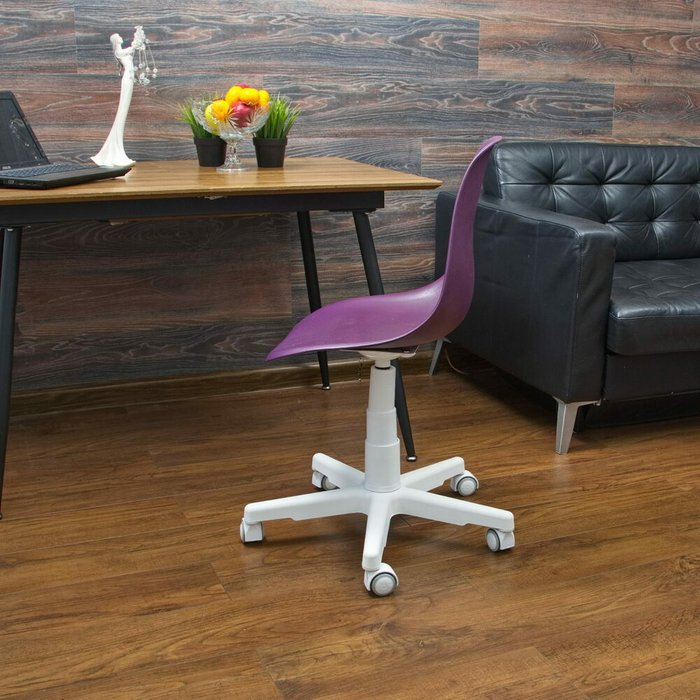 Кресло Смузи бело-фиолетового цвета - лучшие Офисные кресла в INMYROOM
