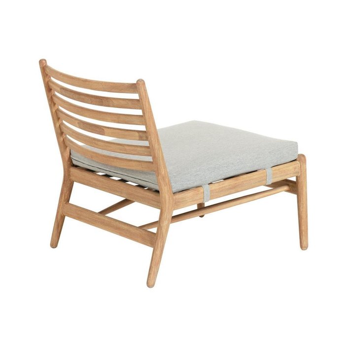 Дизайнерское кресло Simja armchair с серой подушкой - лучшие Интерьерные кресла в INMYROOM