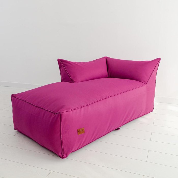 Лежак с подлокотником Angle розового цвета