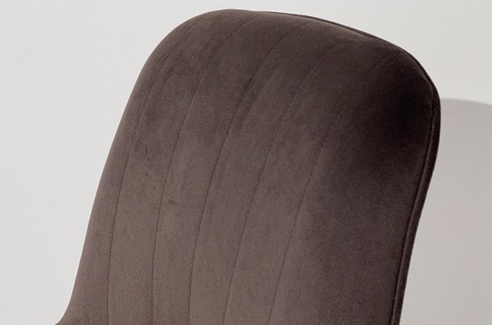 Стул Лари темно-коричневого цвета с белыми ножками - лучшие Обеденные стулья в INMYROOM
