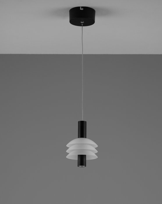 Подвесной светодиодный светильник Sylv бело-черного цвета - лучшие Подвесные светильники в INMYROOM