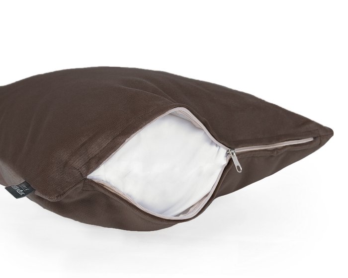 Декоративная подушка Lecco Chocolate 45х45 темно-коричневого цвета - лучшие Декоративные подушки в INMYROOM