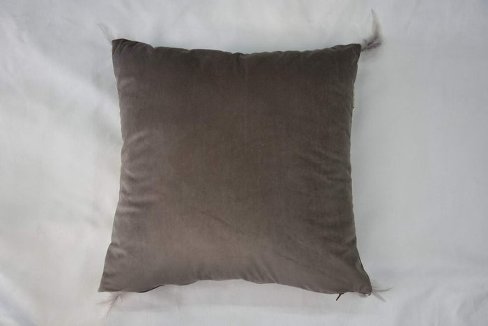 Наволочка Жасмин 45х45 серого цвета - купить Чехлы для подушек по цене 749.0