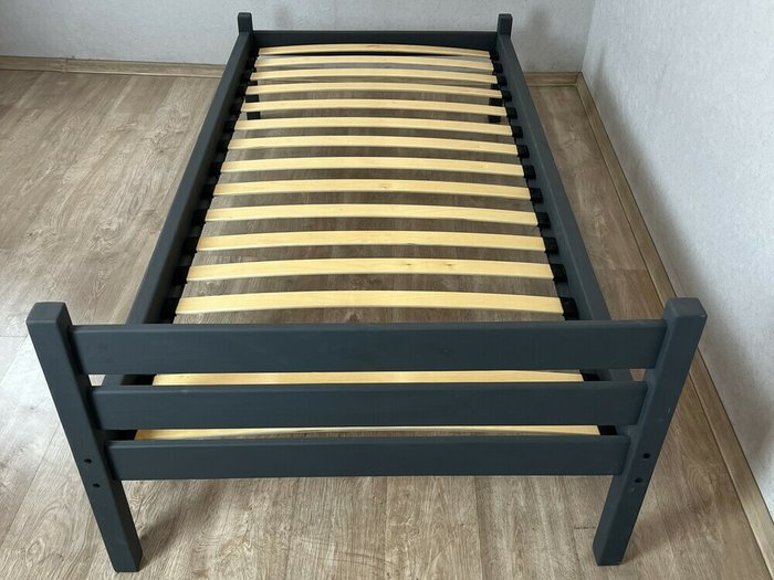 Кровать Классика сосновая с ортопедическим основанием 90х200 цвета антрацит - лучшие Кровати для спальни в INMYROOM