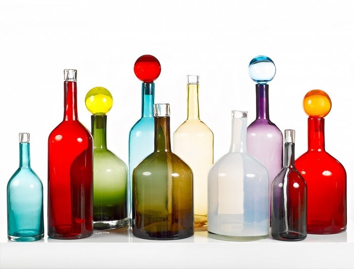 Сэт из четырех бутылочек из разноцветного стекла - лучшие Вазы  в INMYROOM