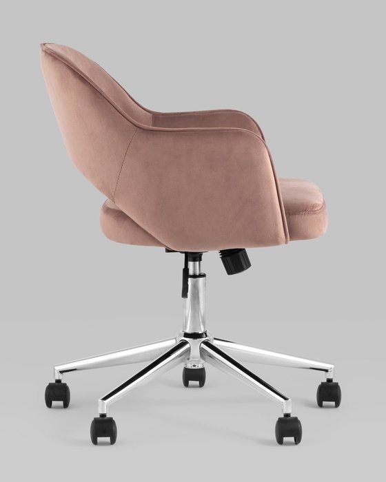 Кресло офисное Кларк розового цвета - лучшие Офисные кресла в INMYROOM