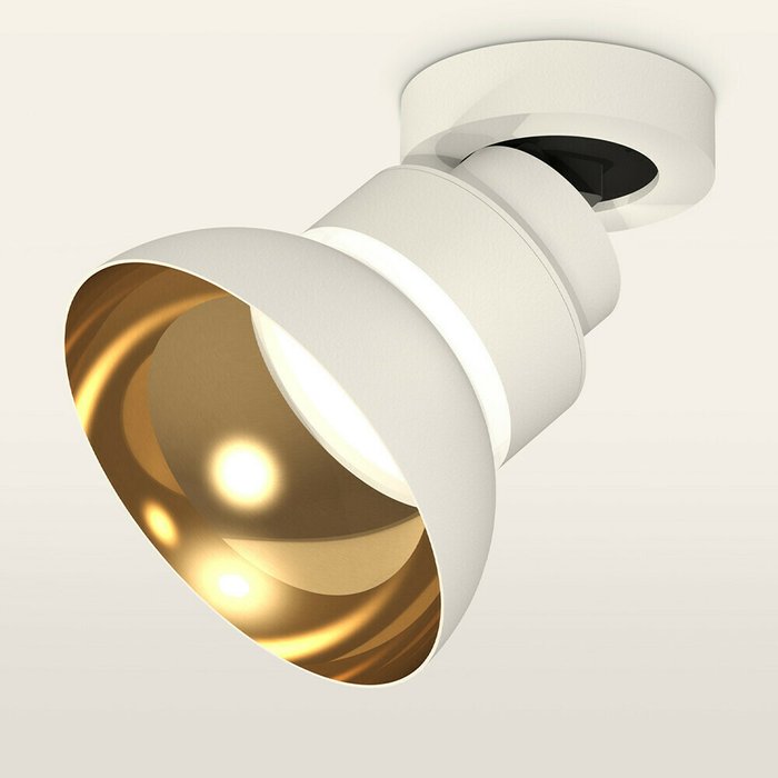Светильник точечный Ambrella Techno Spot XM8101101 - купить Накладные споты по цене 7954.0