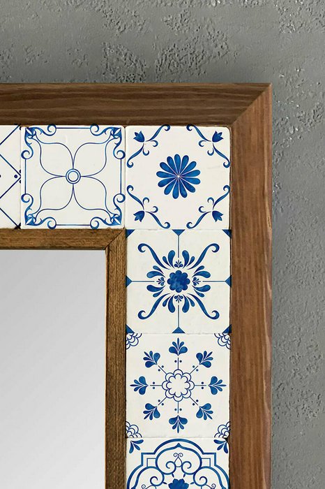 Настенное зеркало с каменной мозаикой 33x33 в раме бело-синего цвета - купить Настенные зеркала по цене 9840.0