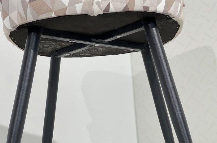 Стул Остин серо-бежевого цвета - лучшие Обеденные стулья в INMYROOM