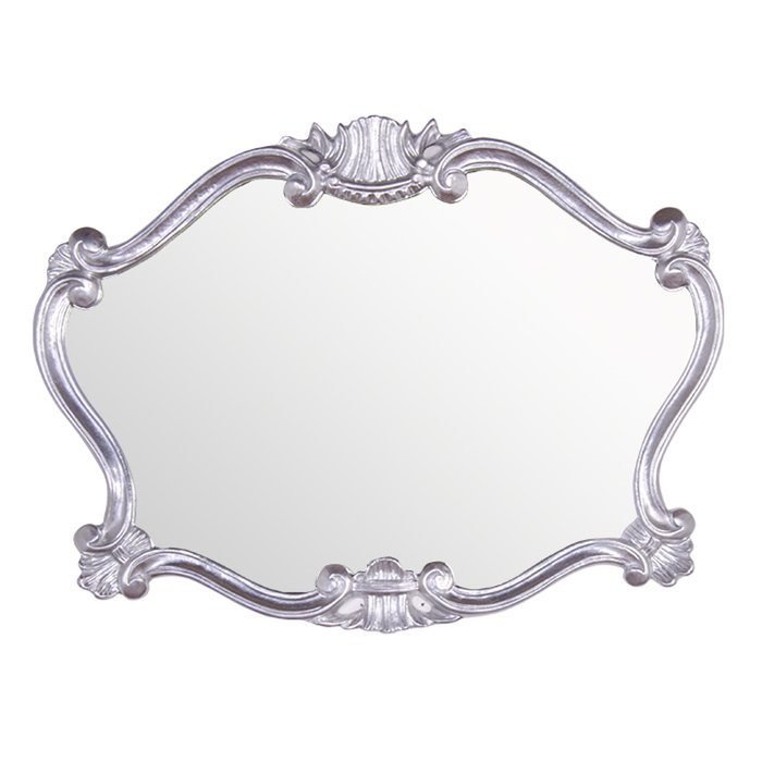 Настенное зеркало в раме серебряного цвета