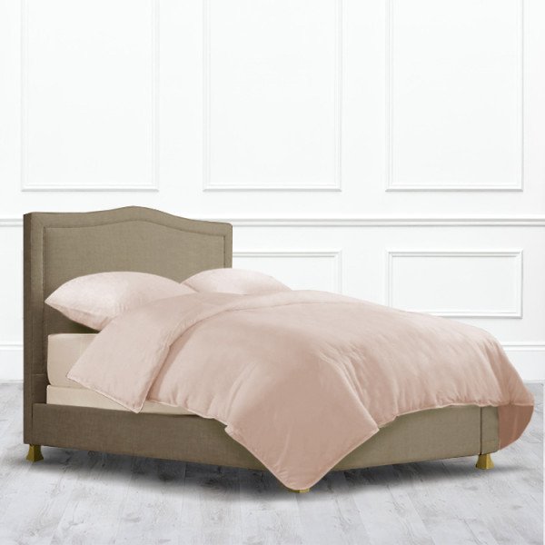 Кровать Stockton из массива с обивкой коричневого цвета