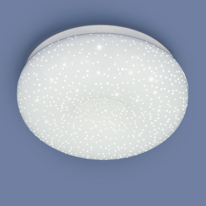 Встраиваемый светодиодный светильник белого цвета