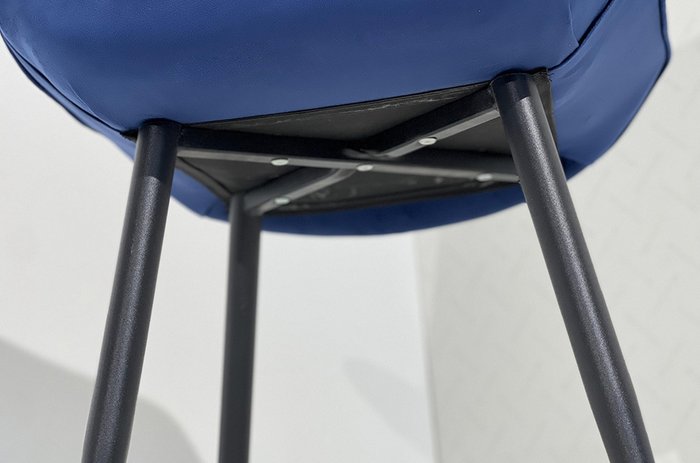Стул Монти темно-синего цвета с черными ножками - купить Обеденные стулья по цене 6580.0