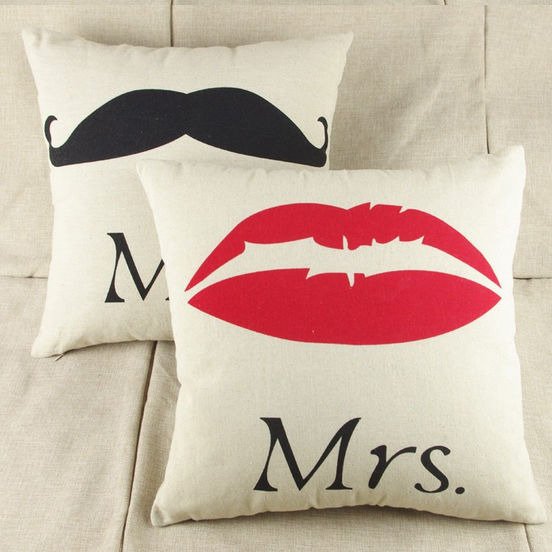  "Mr-усы" и "Mrs-губы" чехлы для подушек