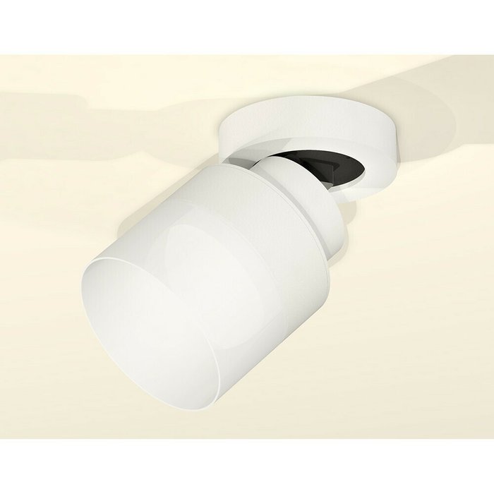 Светильник точечный Ambrella Techno Spot XM8101021 - купить Накладные споты по цене 7852.0