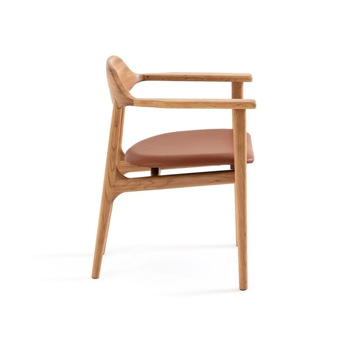 Кресло столовое из дуба и кожи Ari коричневого цвета - лучшие Обеденные стулья в INMYROOM