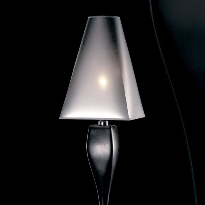 Настольная лампа Giulia Mangani "GEO" - лучшие Настольные лампы в INMYROOM