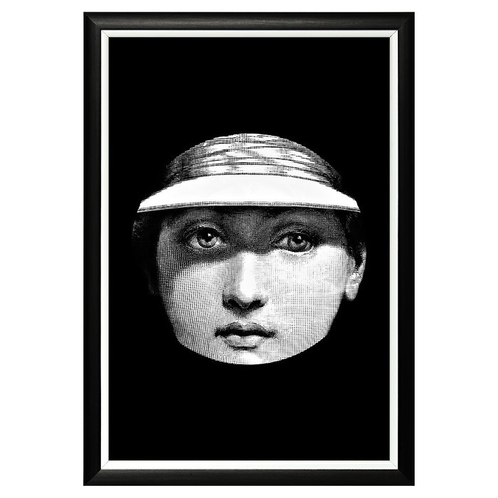 Арт-постер Лина версия Ницца в черно-белой раме 