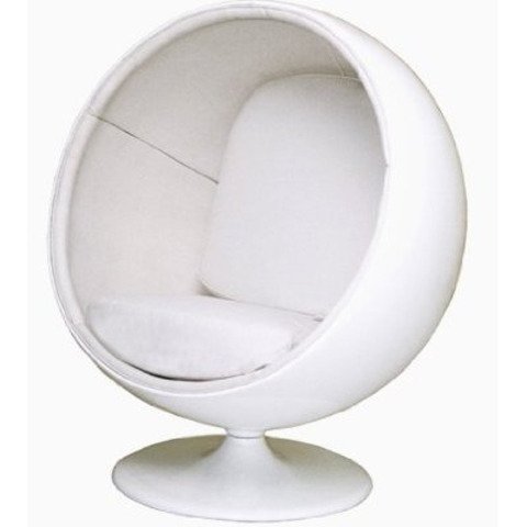 Кресло Eero Ball Chair Белого цвета