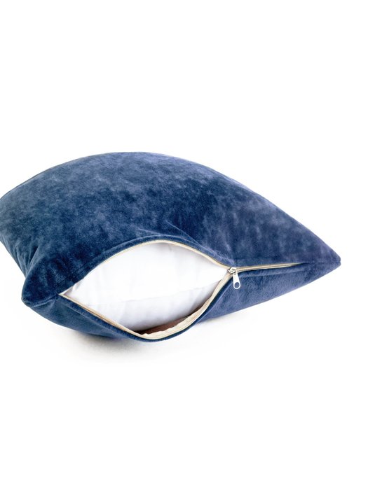 Декоративная подушка Opera 45х45 синего цвета - купить Декоративные подушки по цене 1302.0