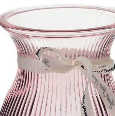 Стеклянная ваза розового цвета - купить Вазы  по цене 1000.0
