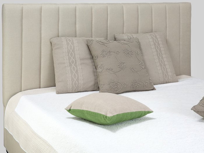 Кровать с обивкой из ткани бежевого цвета 180х200 - лучшие Кровати для спальни в INMYROOM