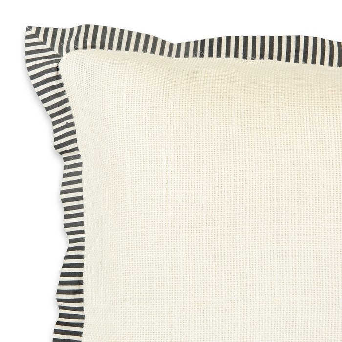 Чехол на подушку из джута Nylou белого цвета - купить Чехлы для подушек по цене 2162.0